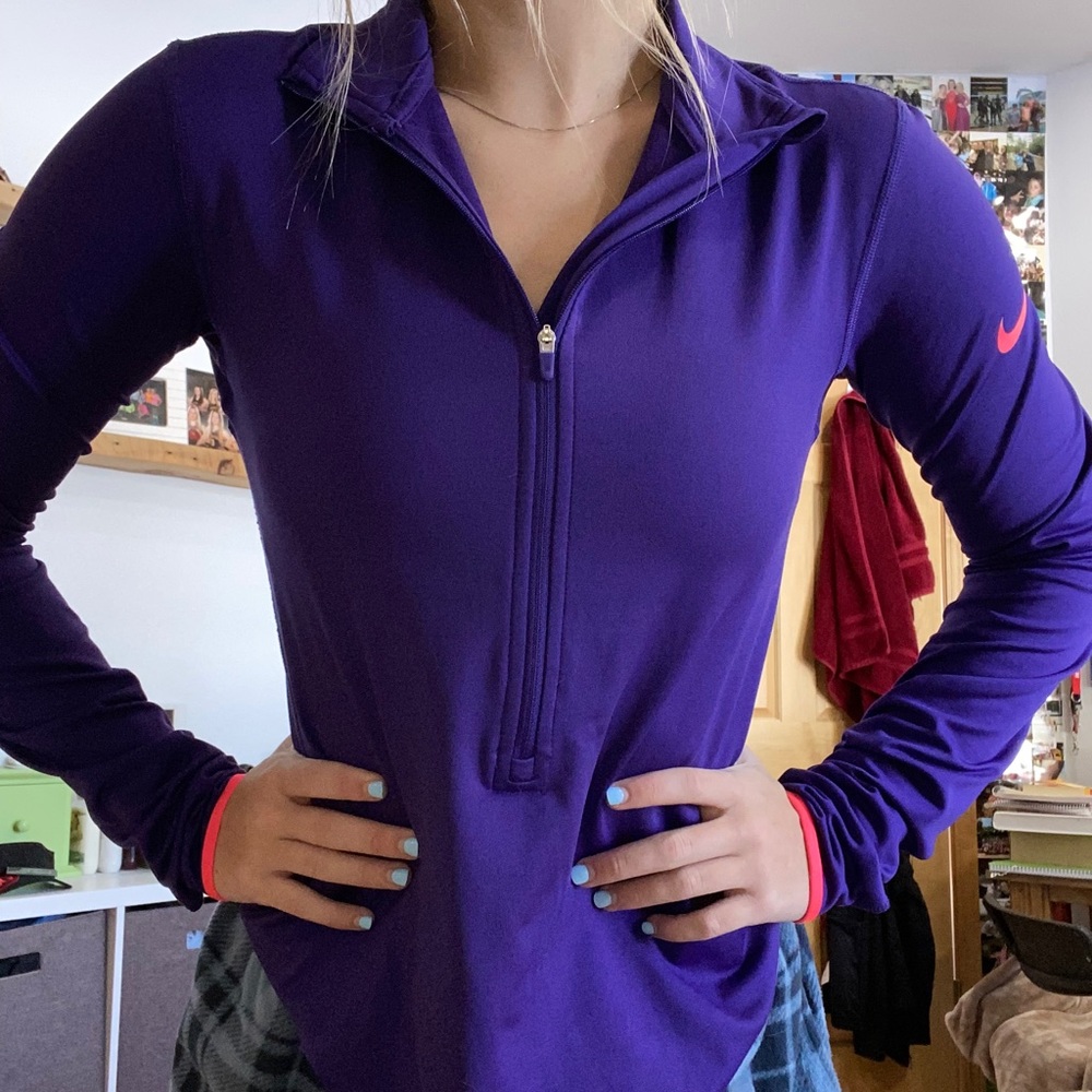 Nike Pullover